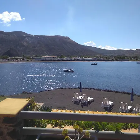 Baiazzurra * Vulcano (Isola)