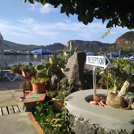 Baiazzurra * Vulcano (Isola)